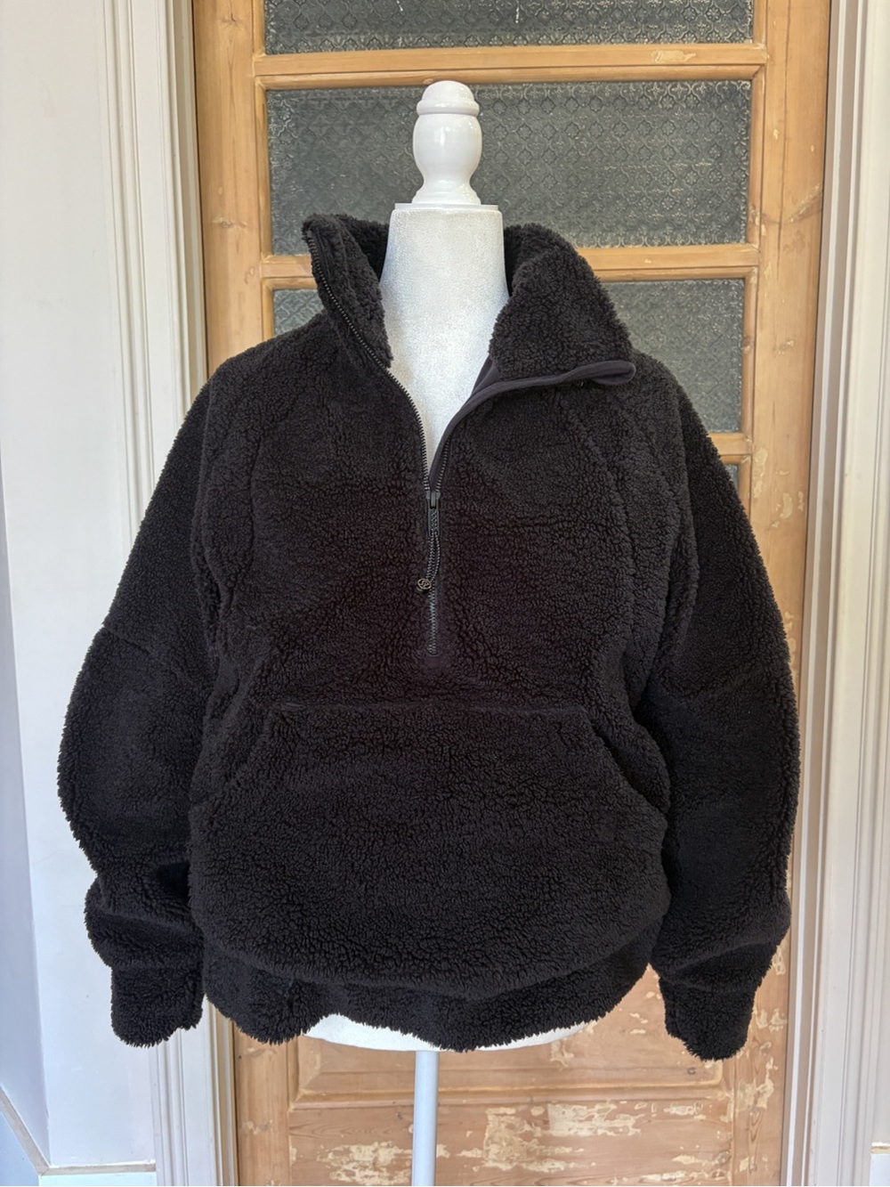 lululemon athletica Black Sherpa Zip-Up Pullover XS excellent